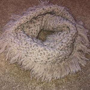 Two scarfs - green and tan